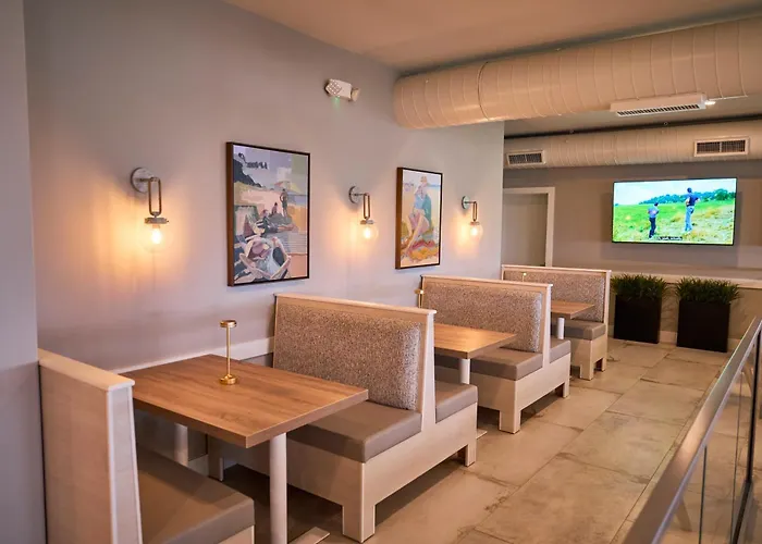 North Shore Oceanfront Resort Hotel