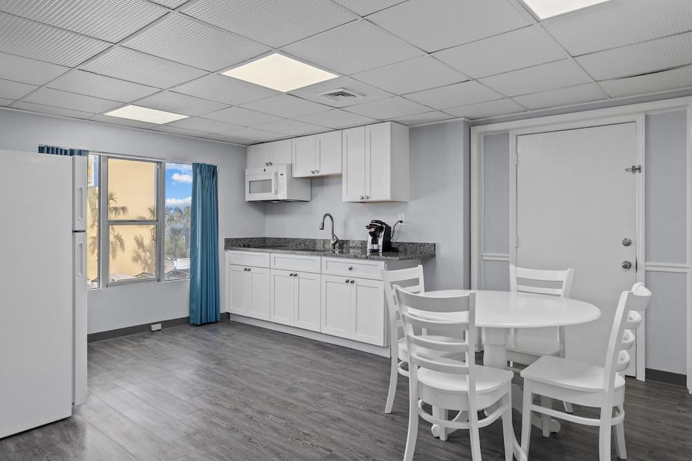 Station touristique North Shore Oceanfront 3*